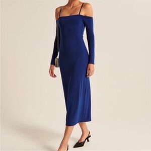 Abercrombie Long-Sleeve Off-The-Shoulder Midi Dres